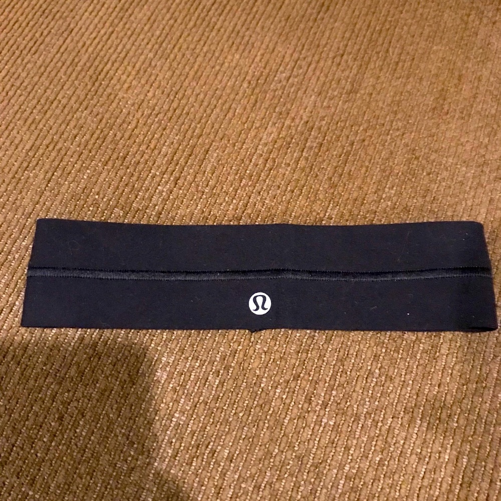 Lululemon Black Headband